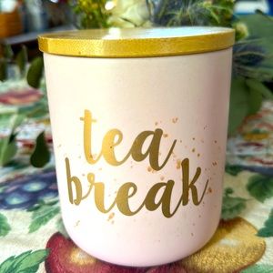Masterclass Bake shop blush color tea Break canister, ceramic, air tight lid